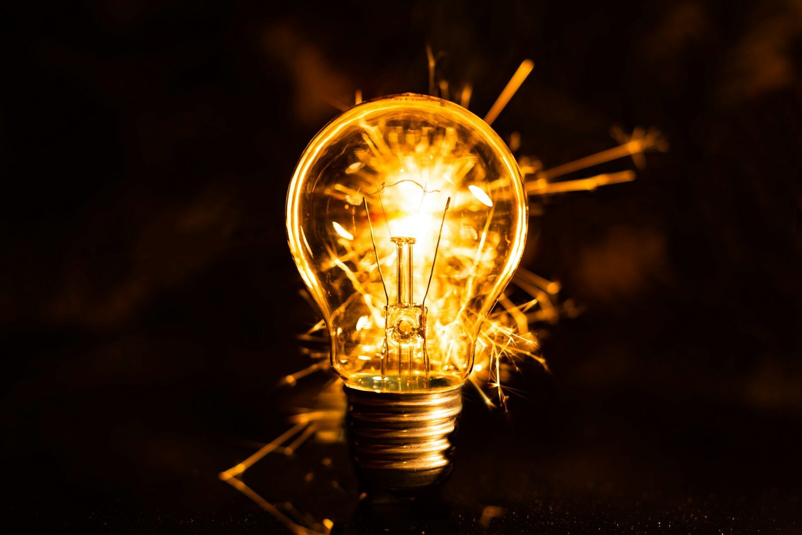 Facture d’électricité, les gestes qui font vraiment baisser le montant en Suisse